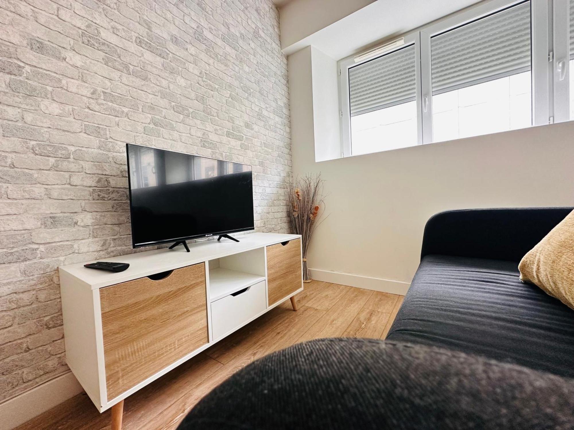 Appartement Cosy Proche De Toutes Les Commodites Orleans Ngoại thất bức ảnh