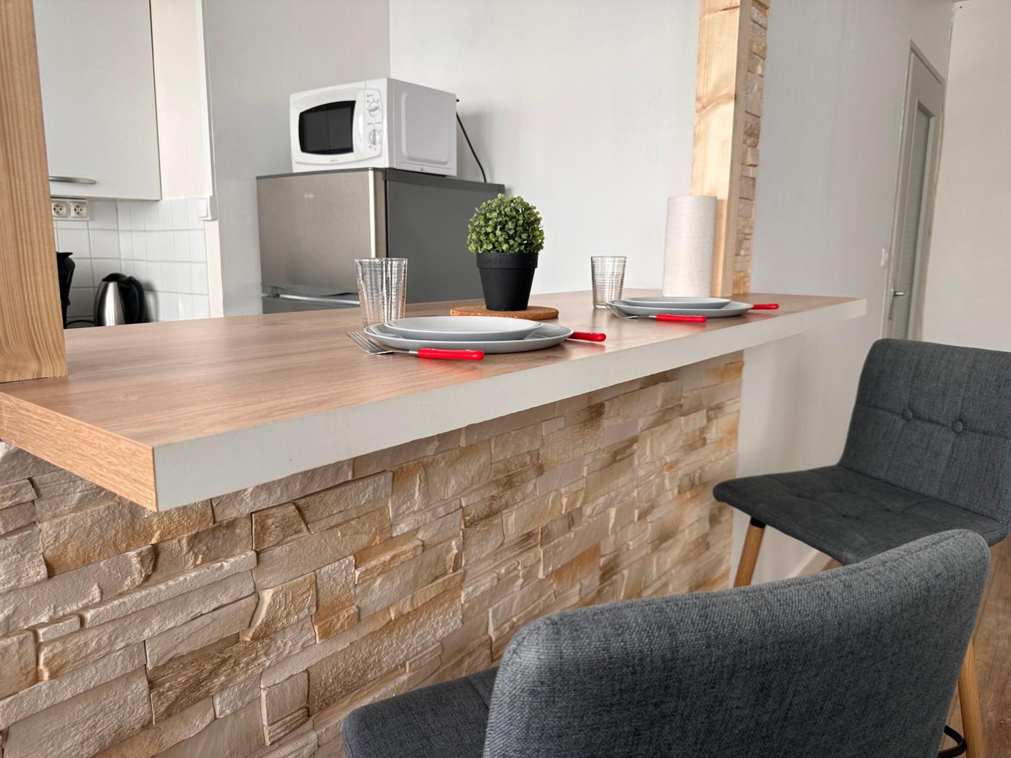 Appartement Cosy Proche De Toutes Les Commodites Orleans Ngoại thất bức ảnh